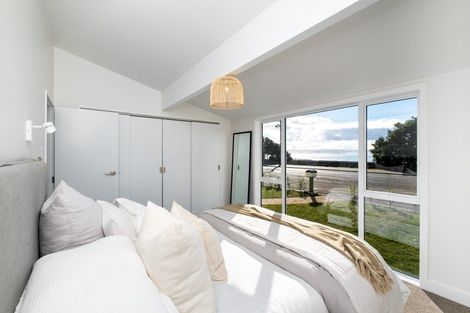 Photo of property in 24 Charles Street, Westshore, Napier, 4110