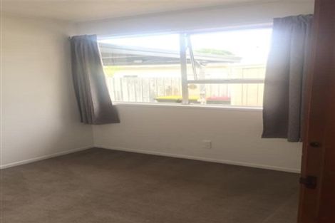 Photo of property in 2/26 Navigator Place, Papatoetoe, Auckland, 2025