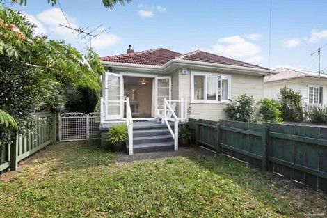 Photo of property in 9 Lambeth Road, Mount Eden, Auckland, 1041