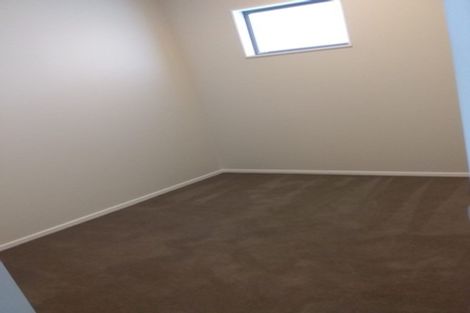 Photo of property in 2/69 Lake Road, Devonport, Auckland, 0624