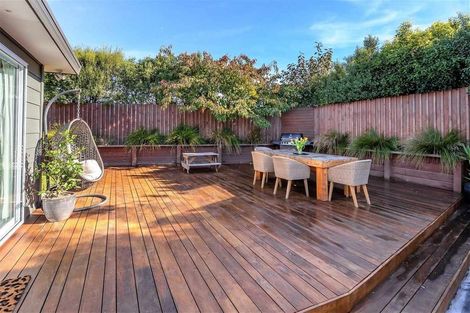 Photo of property in 310a Lake Terrace Road, Shirley, Christchurch, 8061