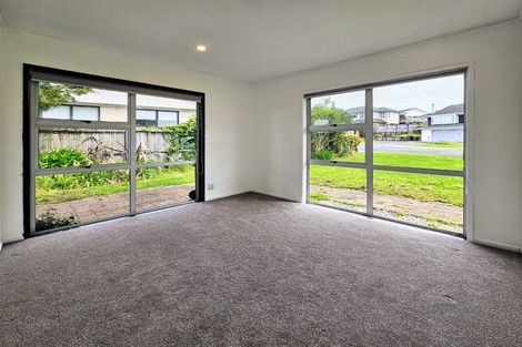 Photo of property in 198 Clovelly Road, Bucklands Beach, Auckland, 2012
