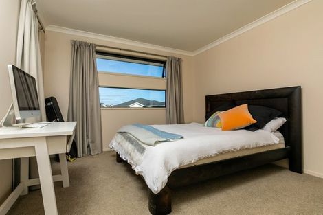 Photo of property in 15 Cilliers Drive, Silverdale, 0932