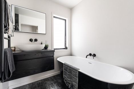 Photo of property in 1 De La Mare Drive, Leamington, Cambridge, 3432