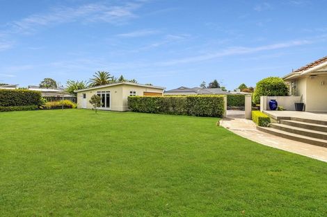 Photo of property in 175 Victoria Street, Cambridge, 3434