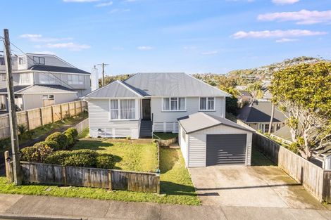 Photo of property in 17 Morgan Street, Johnsonville, Wellington, 6037