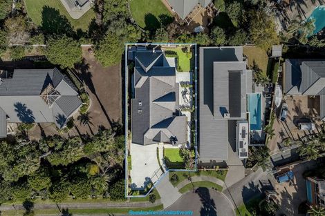 Photo of property in 24 The Mews, Shamrock Park, Auckland, 2016