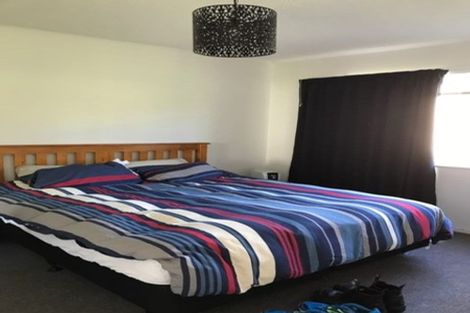 Photo of property in 2/11 Trafalgar Street, Johnsonville, Wellington, 6037