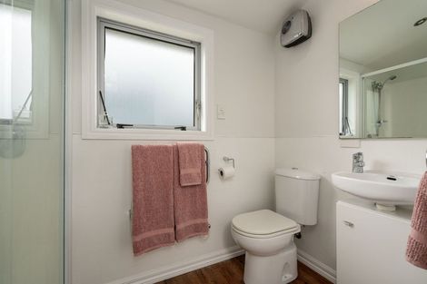 Photo of property in 69 Bower Avenue, New Brighton, Christchurch, 8083