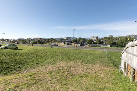 Photo of property in 65 Gawler Street, Te Horo Beach, Otaki, 5581