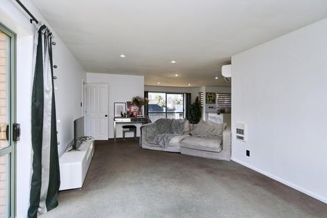 Photo of property in 1 Sandholm Close, North New Brighton, Christchurch, 8083