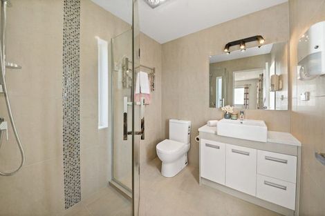 Photo of property in 17 Collier Drive, Flat Bush, Auckland, 2019