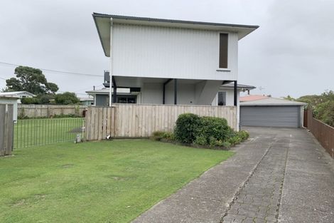 Photo of property in 1 Jull Crescent, Waipukurau, 4200