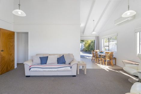 Photo of property in 68 Catherine Crescent, Whitianga, 3510