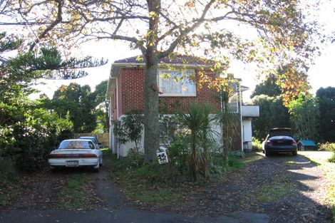 Photo of property in 13 Bridge Avenue, Te Atatu South, Auckland, 0610