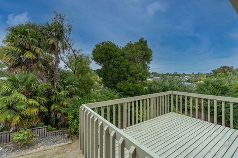 Photo of property in 35 Forest Lake Road, Forest Lake, Hamilton, 3200