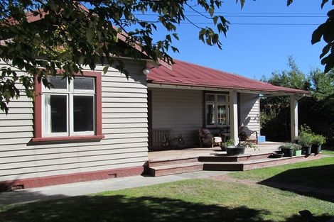 Photo of property in 32 Station Street, Alexandra, 9320