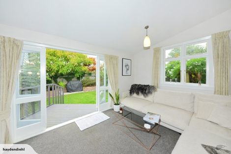 Photo of property in 124 Edward Avenue, Edgeware, Christchurch, 8013