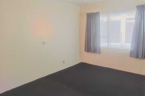 Photo of property in 14 Tatyana Place, Massey, Auckland, 0614