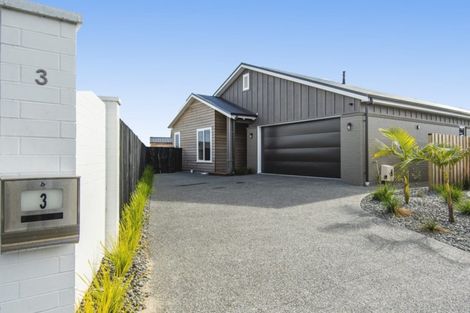 Photo of property in 3 Astelia Lane, Papamoa Beach, Papamoa, 3118