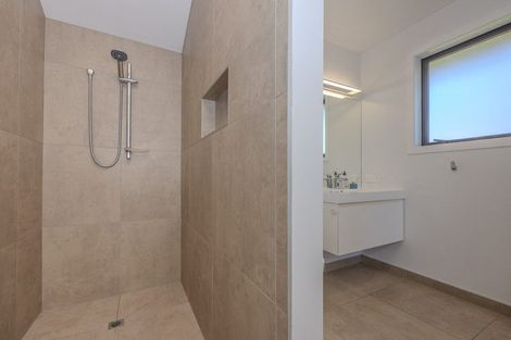 Photo of property in 1 Mallard Street, Albert Town, Wanaka, 9305