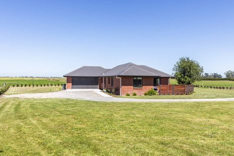 Photo of property in 2217 Old West Coast Road, Kirwee, Christchurch, 7671