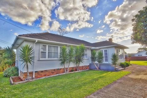 Photo of property in 1 Surrey Street, Manurewa, Auckland, 2102