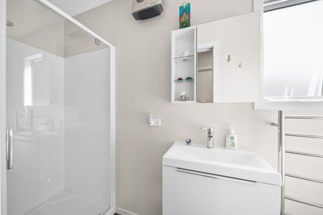 Photo of property in 15 Magnetic Place, Cromwell, 9310