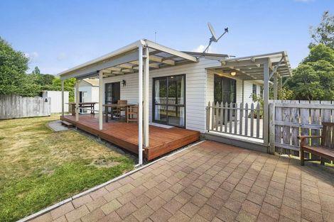 Photo of property in 27 Candu Lane, Kinloch, Taupo, 3377