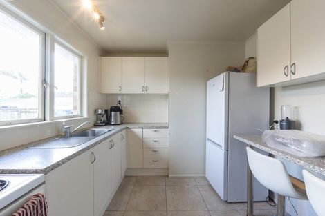 Photo of property in 160a Old Farm Road, Hamilton East, Hamilton, 3216