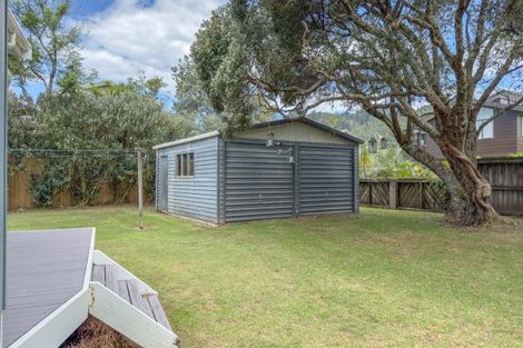 Photo of property in 106 Moore Place, Whangamata, 3620
