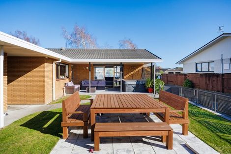 Photo of property in 18 Kentucky Way, Awapuni, Palmerston North, 4412