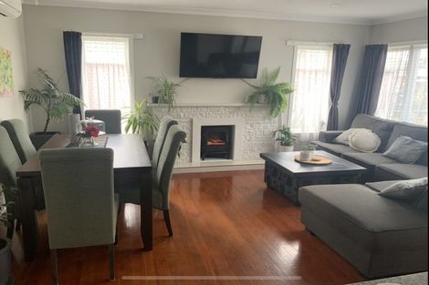 Photo of property in 5 Hallberry Road, Mangere East, Auckland, 2024