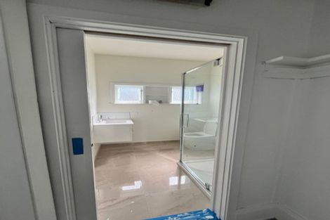 Photo of property in 1/44 Centaurus Road, Cashmere, Christchurch, 8022