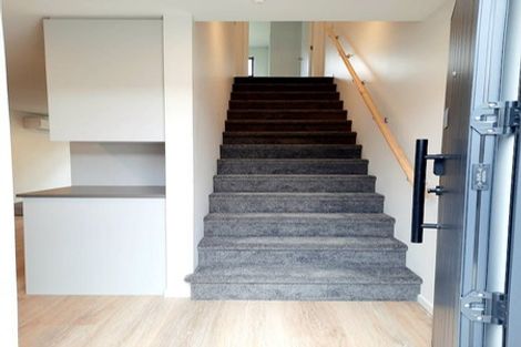 Photo of property in 2/240 Stokes Valley Road, Stokes Valley, Lower Hutt, 5019