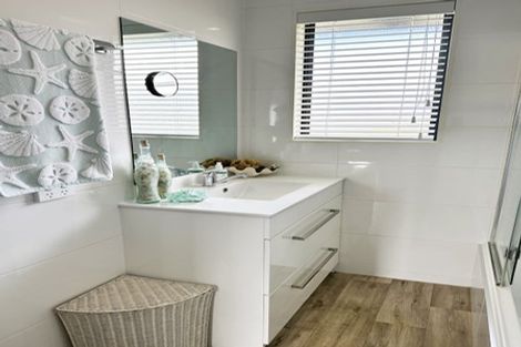 Photo of property in 9 Spinifex Road, Mangawhai Heads, Mangawhai, 0505