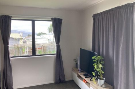 Photo of property in 6a Matatiro Street, Titahi Bay, Porirua, 5022