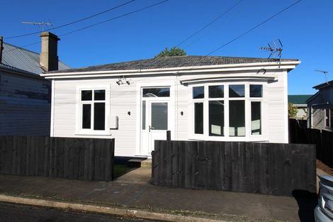 Photo of property in 11 Bathgate Street, South Dunedin, Dunedin, 9012