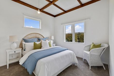 Photo of property in 2/165a Colwill Road, Massey, Auckland, 0614