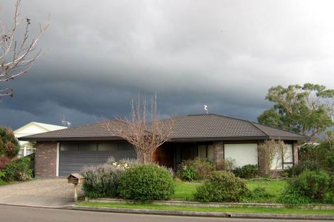 Photo of property in 12 Flemington Lane, Awapuni, Palmerston North, 4412