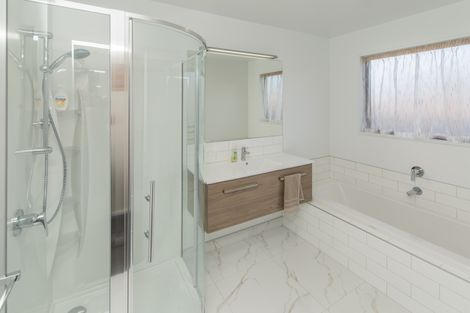 Photo of property in 74 Sutherland Drive, Kaiapoi, 7630