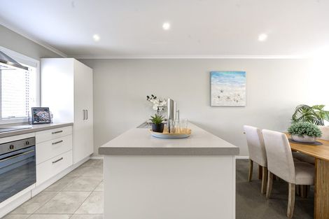 Photo of property in 6 Anna Jean Crescent, Flagstaff, Hamilton, 3210