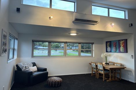 Photo of property in 77 Ahau Street, Moana, 7872