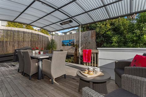 Photo of property in 4 Claydon Place, Ohope, 3121