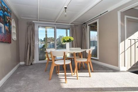 Photo of property in 35 Frederick Street, Carterton, 5713