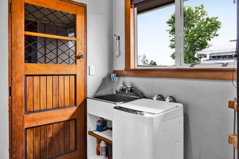 Photo of property in 43 Maire Street, Inglewood, 4330