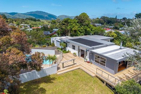 Photo of property in 48 Tiromoana Road, Raumati South, Paraparaumu, 5032