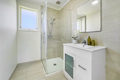 Photo of property in 91 Coronation Road, Mangere Bridge, Auckland, 2022