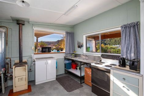 Photo of property in 30a Tamblyn Drive, Lake Roxburgh Village, Roxburgh, 9571