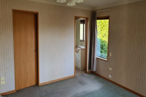 Photo of property in 6 Chatham Street, Waihola, Milton, 9073